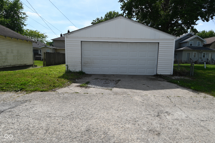 Listing Image 46