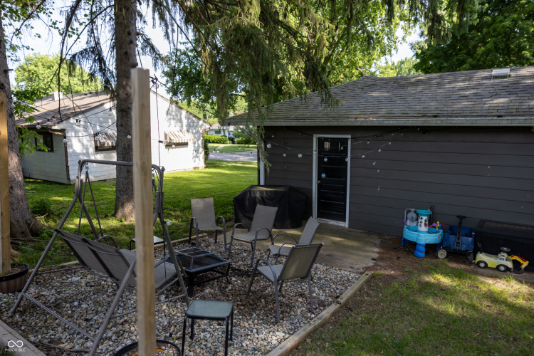 Listing Image 28