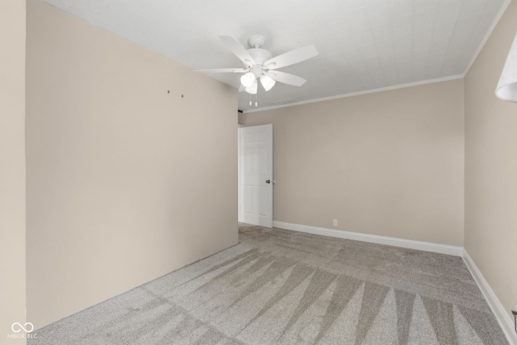 Listing Image 30