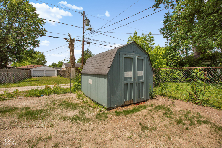 Listing Image 38