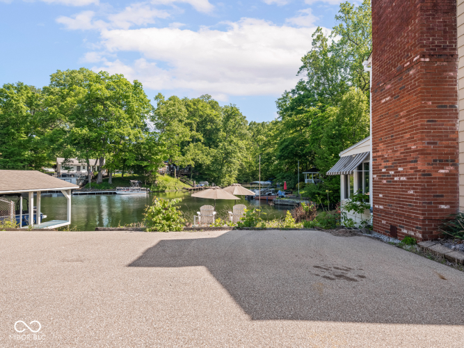 Listing Image 42