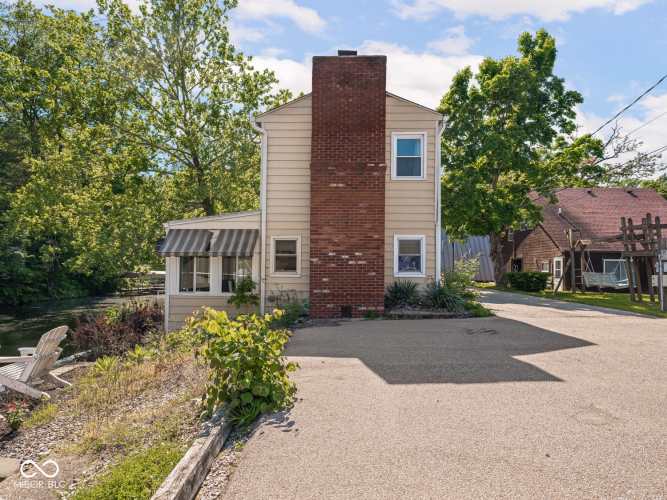 Listing Image 44