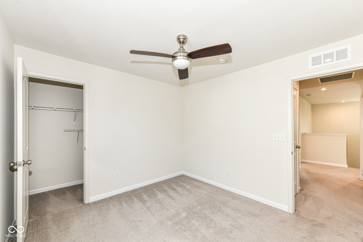 Listing Image 37