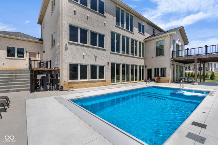 Listing Image 121