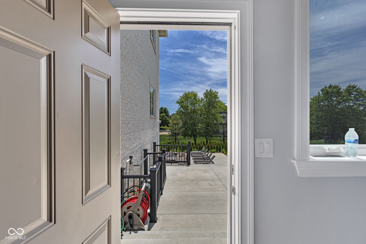Listing Image 138