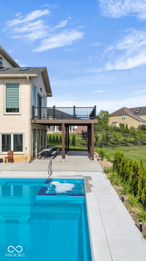 Listing Image 170