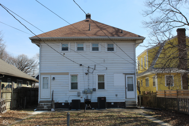 Listing Image 9