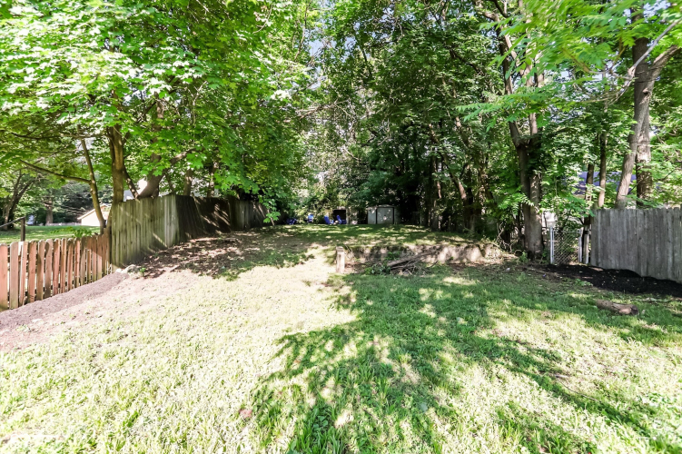 Listing Image 32
