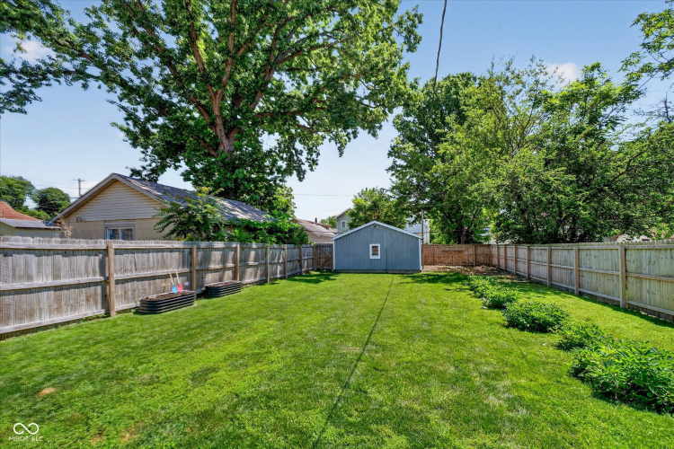 Listing Image 23