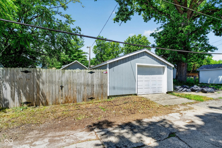 Listing Image 25