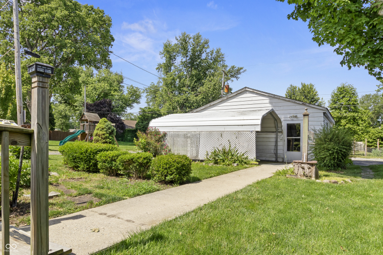 Listing Image 43