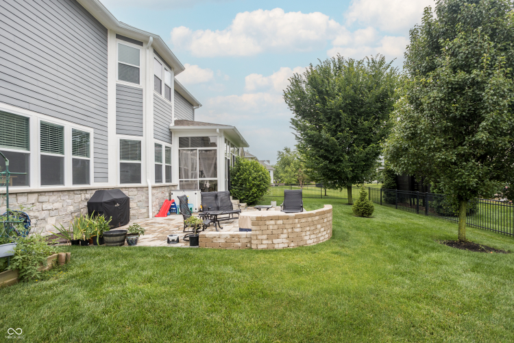 Listing Image 61