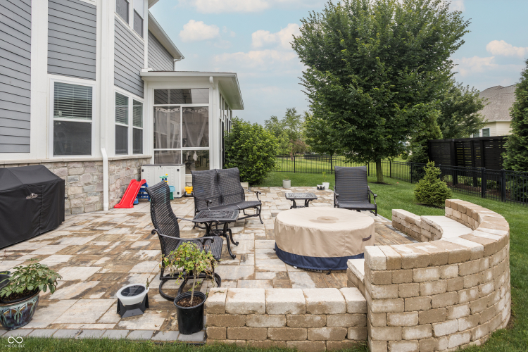 Listing Image 65