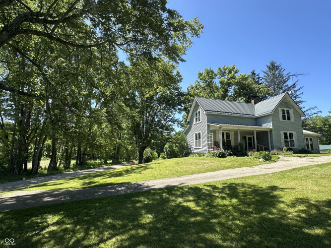 Listing Image 12