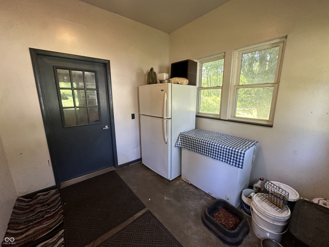 Listing Image 56