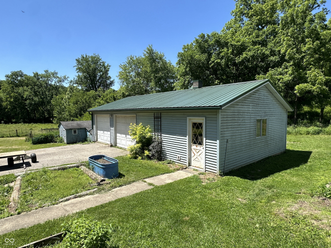 Listing Image 70