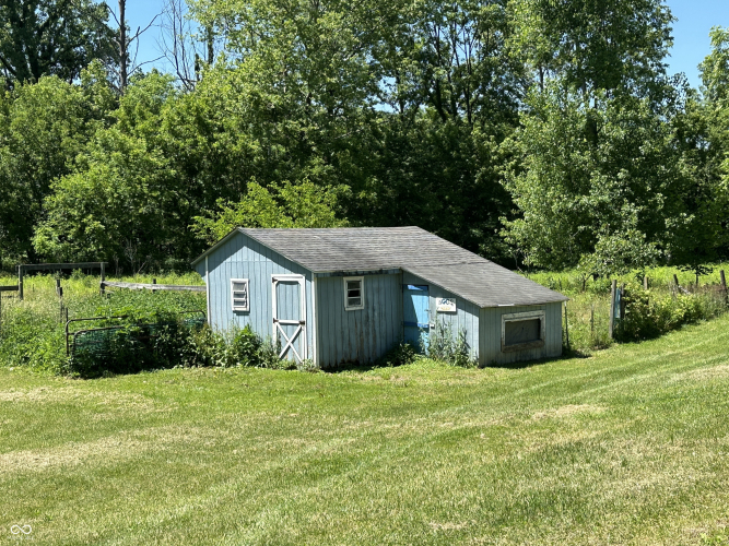 Listing Image 72