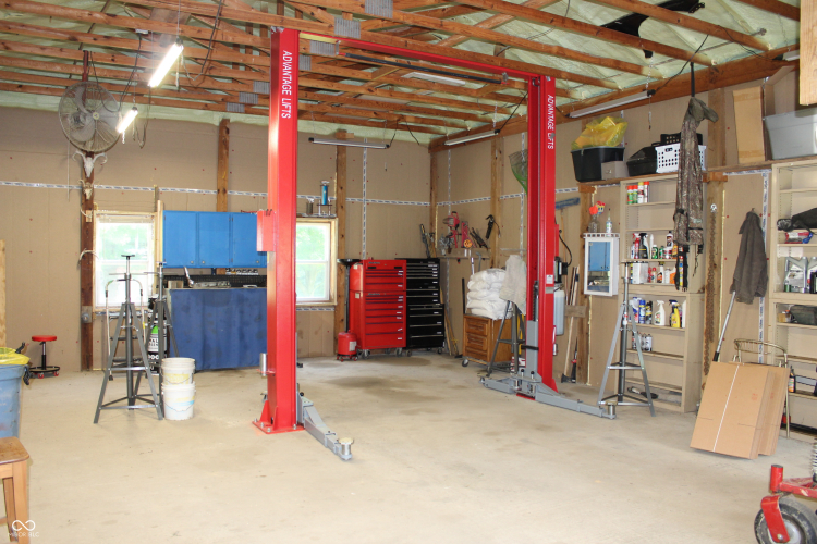 Listing Image 36