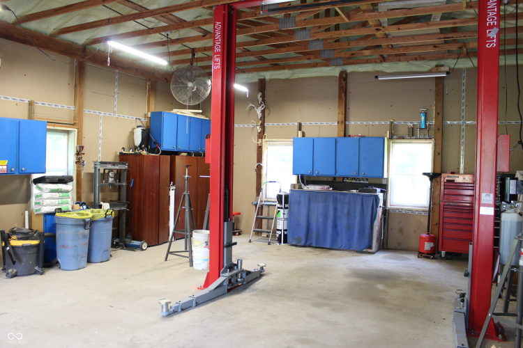 Listing Image 37