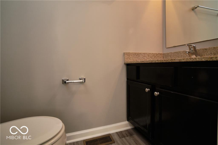 Listing Image 59