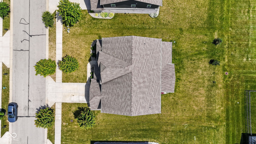 Listing Image 52