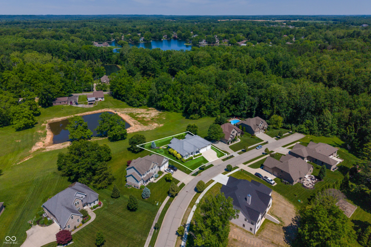 Listing Image 83