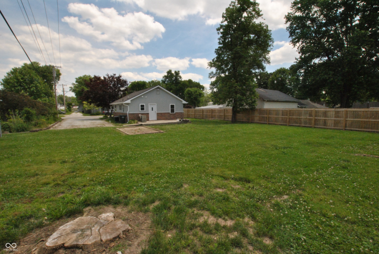 Listing Image 2