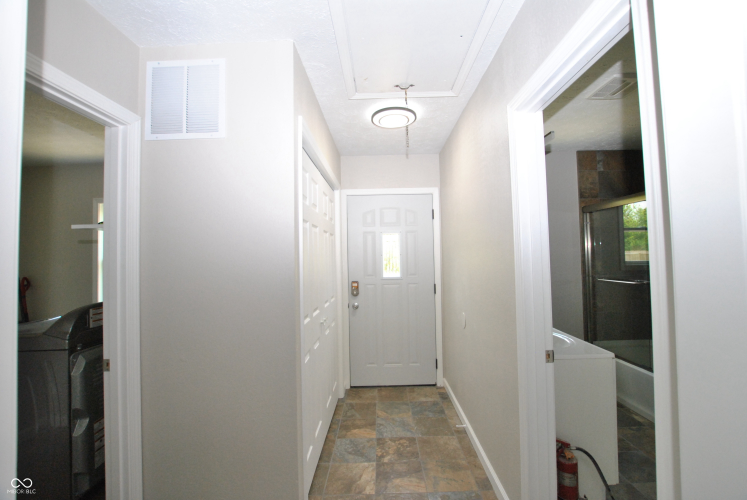 Listing Image 39