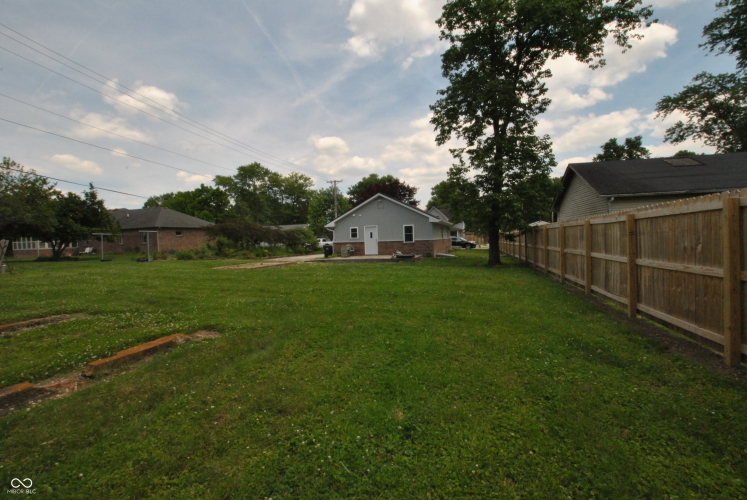 Listing Image 46