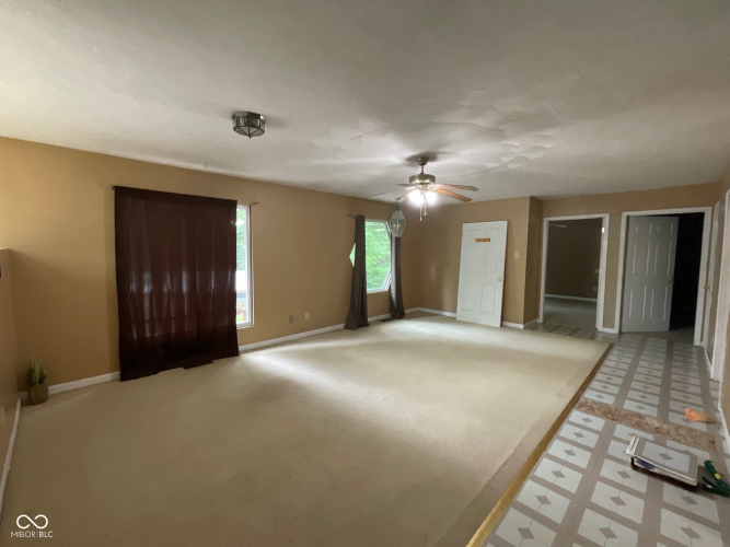 Listing Image 52