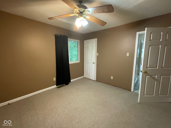 Listing Image 57