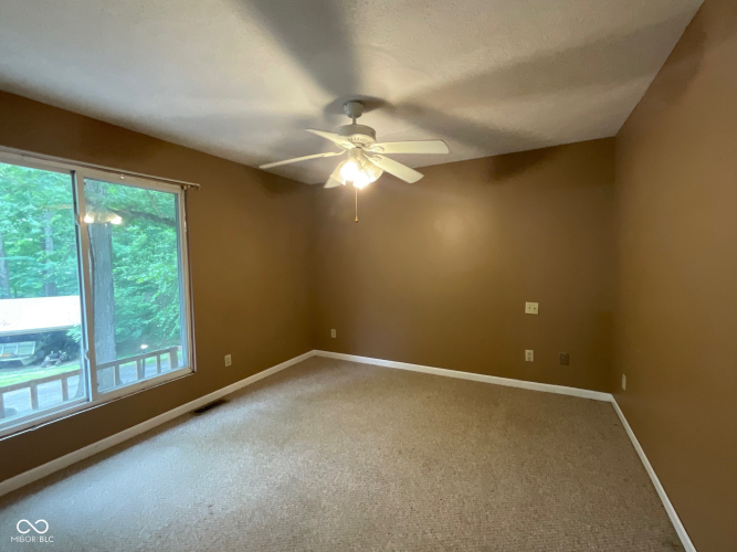 Listing Image 58