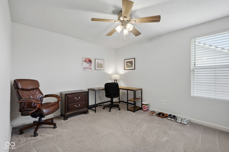 Listing Image 24