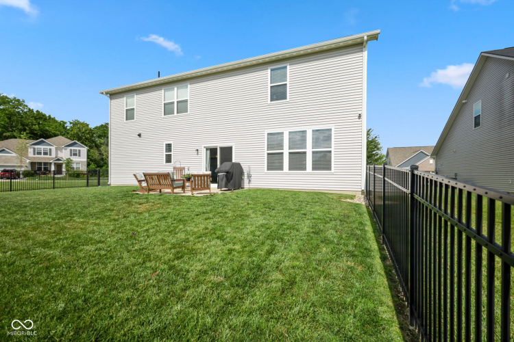 Listing Image 32