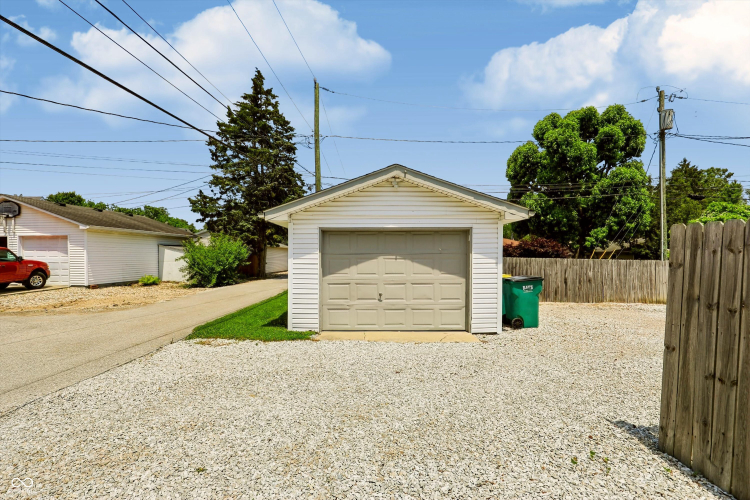Listing Image 49