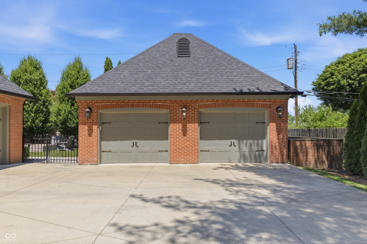 Listing Image 68