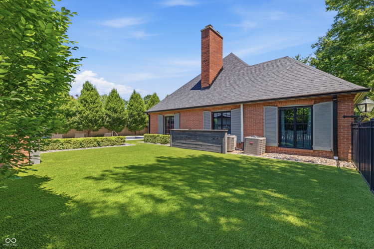 Listing Image 84