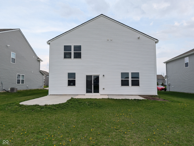 Listing Image 3