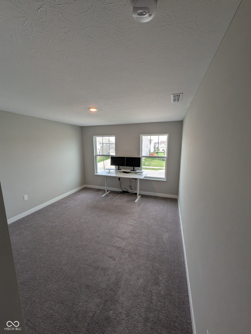 Listing Image 24
