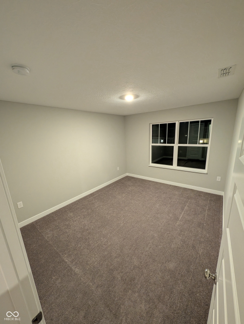 Listing Image 27