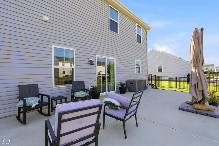 Listing Image 49