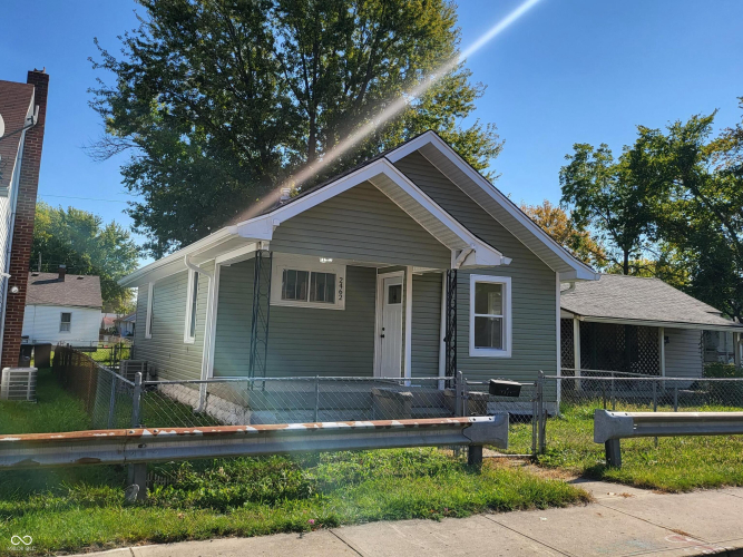 Listing Image 2