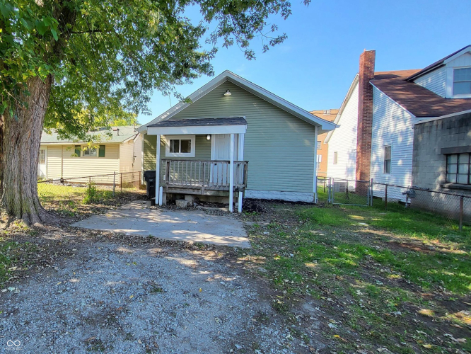 Listing Image 15