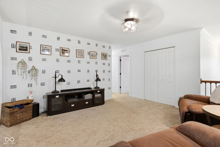 Listing Image 56