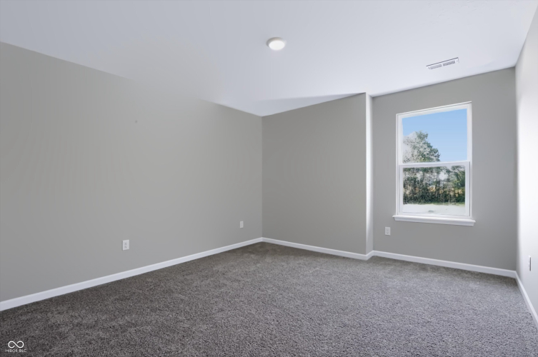 Listing Image 55