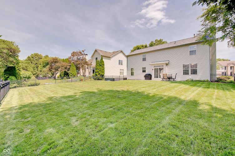 Listing Image 44
