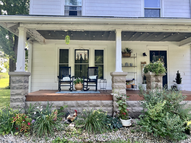Listing Image 3