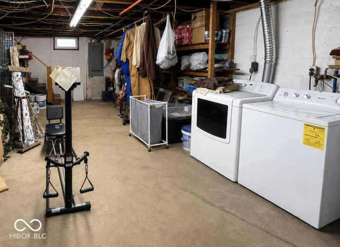Listing Image 42