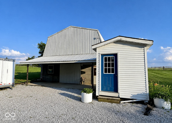 Listing Image 55
