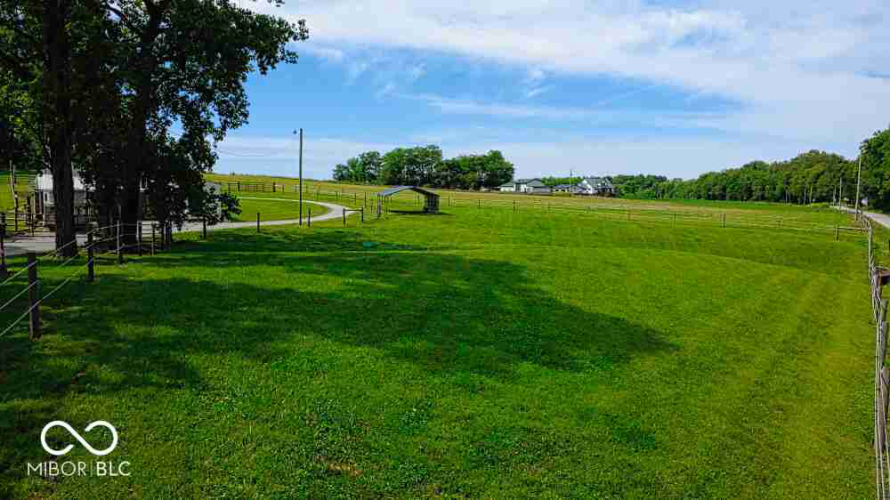 Listing Image 67
